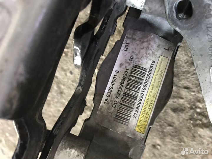 Мерседес 212 петли капота