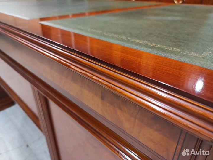 Кабинет руководителя (4 предмета) шпон/кожа б/у