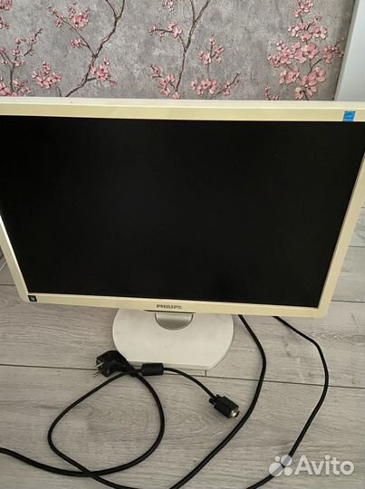 Монитор Philips