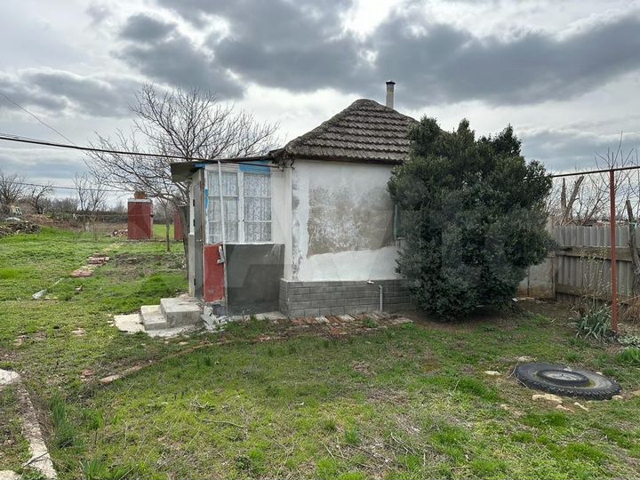 Дом 36,7 м² на участке 20 сот.