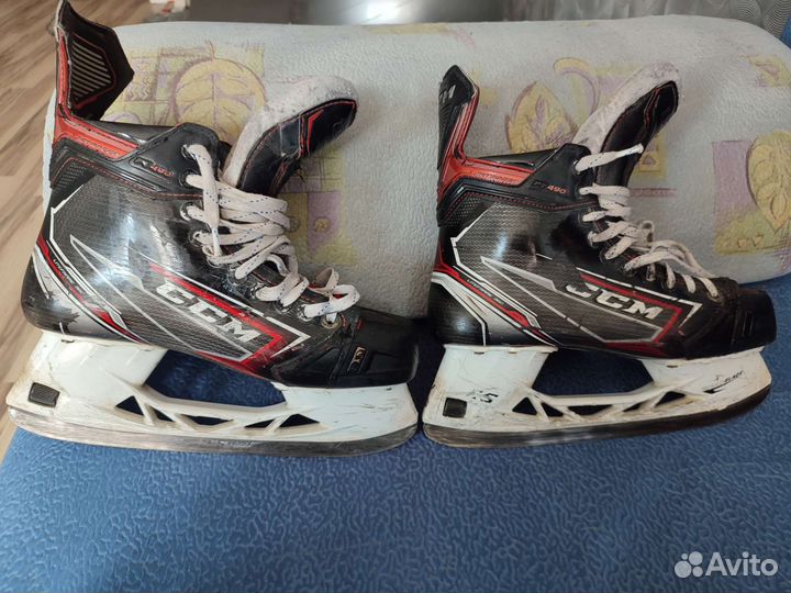 Коньки хоккейные, Наколенники щитки взрослые