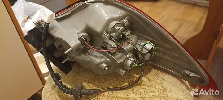 Фонарь задний Nissan almera g15