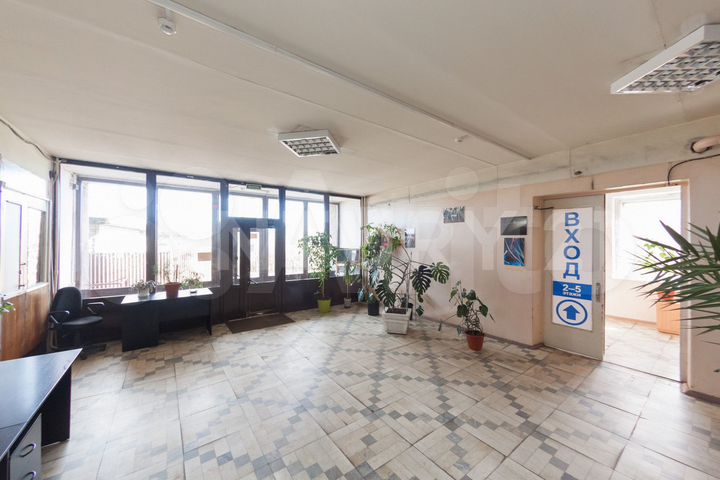 Помещение 226 кв.м. (целый этаж)