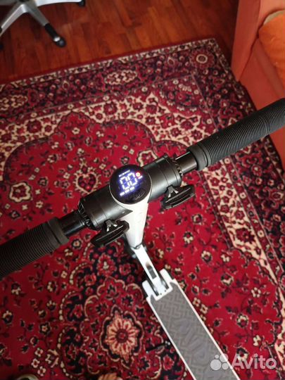 Электросамокат midway yamato 0810