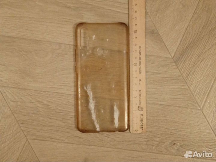 Чехлы для телефонов