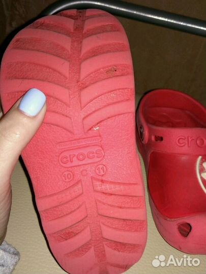 Детские тапки crocs