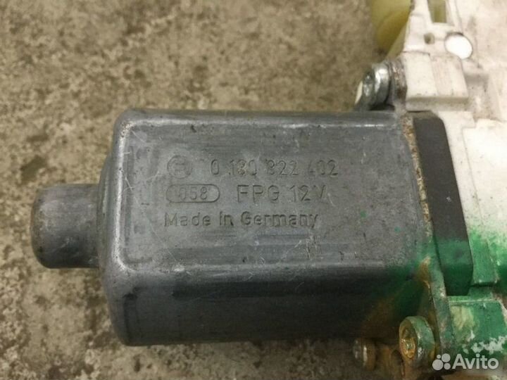 Стеклоподъемник передний левый Bmw 3-Серия E92