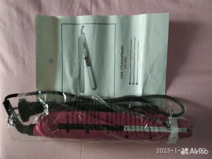 Выпрямитель для волос с керамическими пластинами