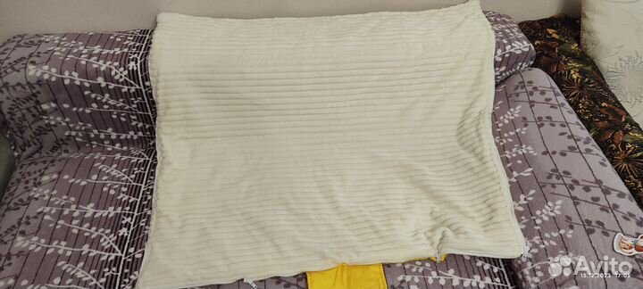 Зимний конверт в коляску. В отличном состоянии