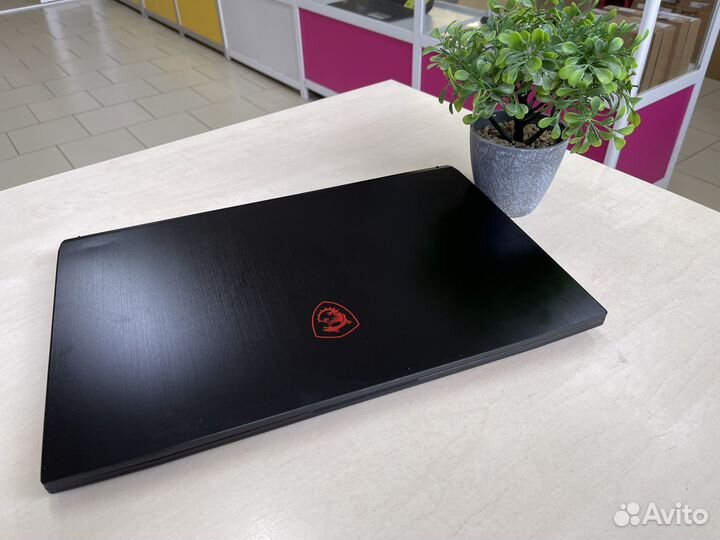 Игровая машина MSI 17.3/Core i7/16GB/GTX1650Ti/SSD