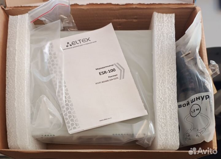 Сервисный маршрутизатор Eltex ESR-100