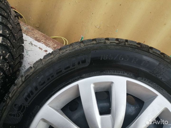 Продам колеса в сборе на р15 от лада хрей