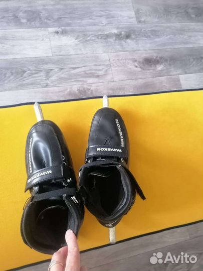 Коньки для шорт трека