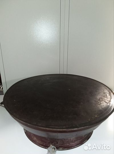 Блинница 22 см 2200 w