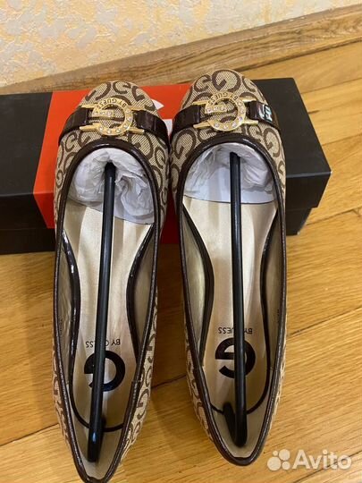 Балетки женские Guess размер 36.5