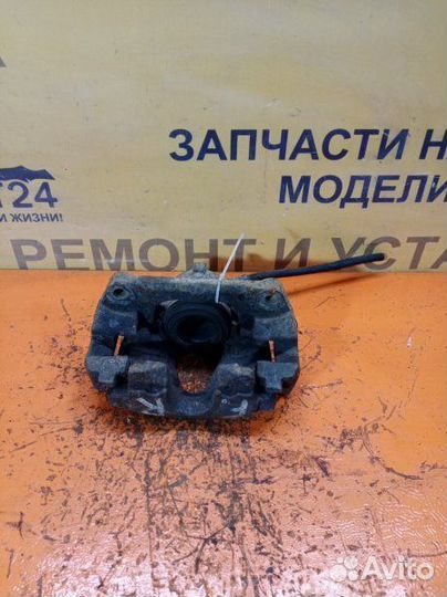 Суппорт передний правый Renault Megane 2 2003-2008