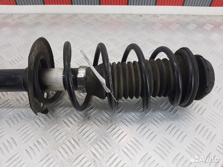 Стойка передняя правая Peugeot 107 2008