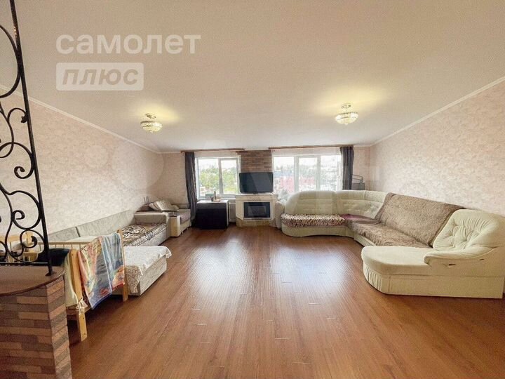 2-к. квартира, 80,3 м², 6/6 эт.