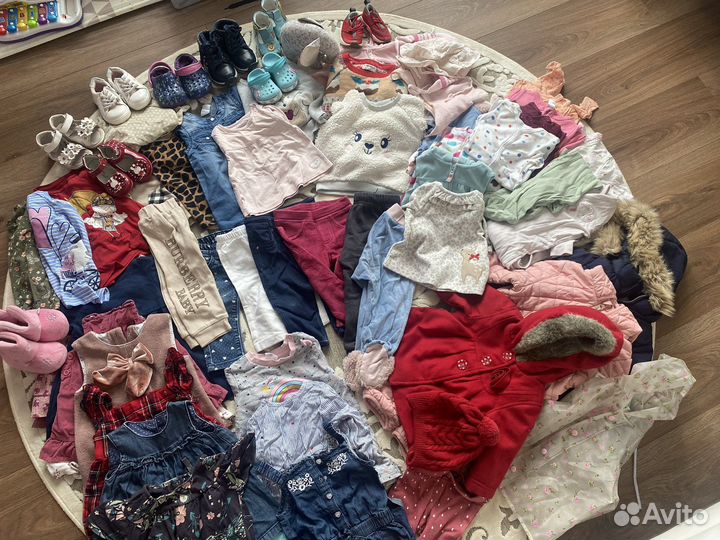 Огромный пакет фирменной одежды девочки с рождения