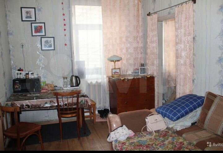 Комната 23,1 м² в 6-к., 1/2 эт.