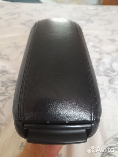 Подлокотник на kia rio 4