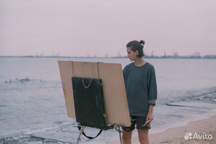 Преподаватель рисования