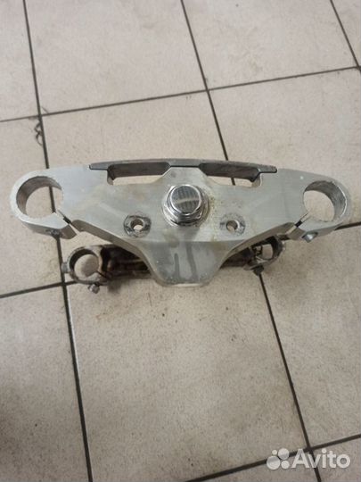 Траверсы вилки Kawasaki Vulcan VN 1500 FI Nomad