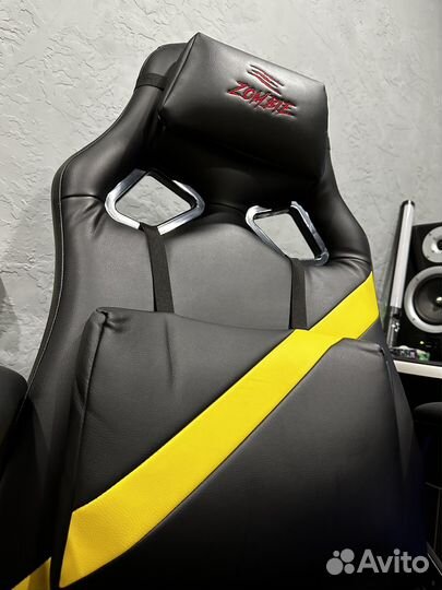 Компьютерное кресло игровое