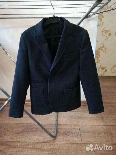 Школьный костюм