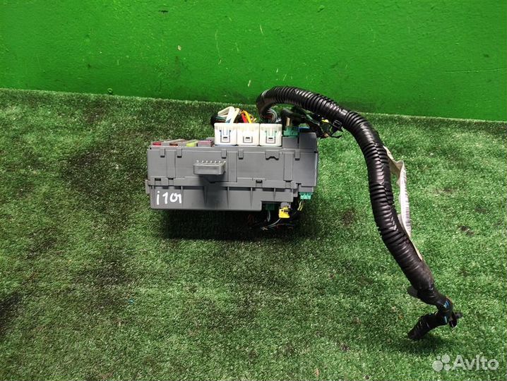 Блок предохранителей салонный Honda Civic 5D (FN)