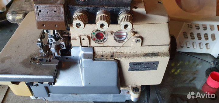 Оверлок 5 ниточный промышленный Mauser