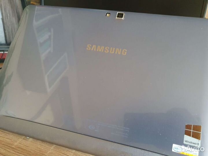 Ноутбук- планшет Samsung Ativ Smart PC 64 гб