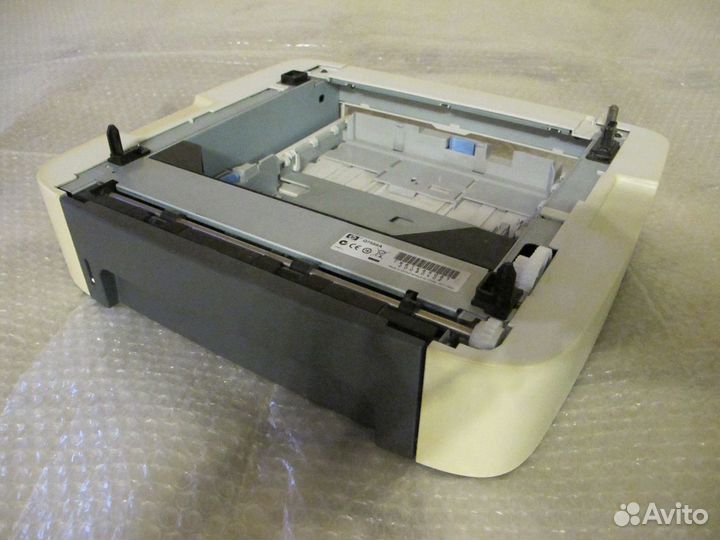 Дополнительный лоток HP Q7556A