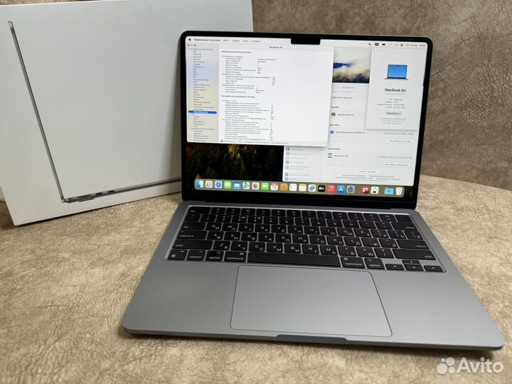 Macbook Air 13 m3 8/256gb акб:100