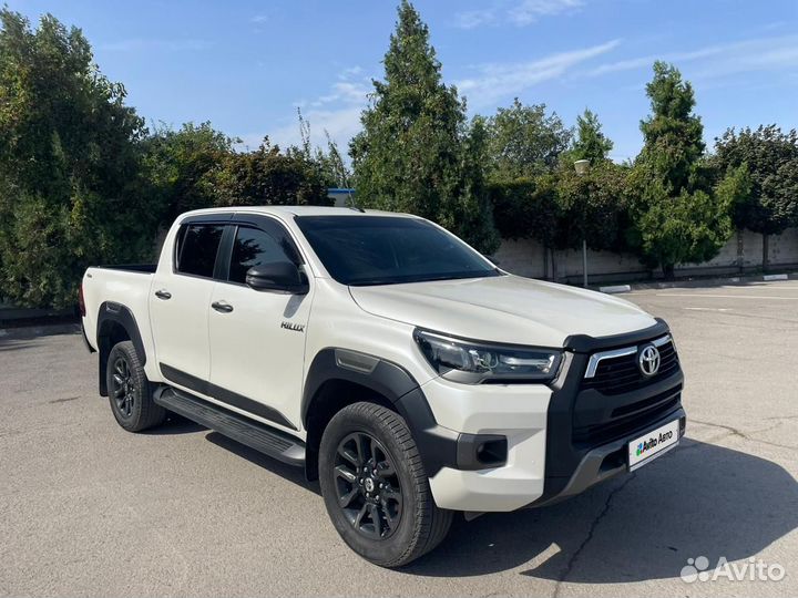 Toyota Hilux 2.8 AT, 2022, 161 327 км