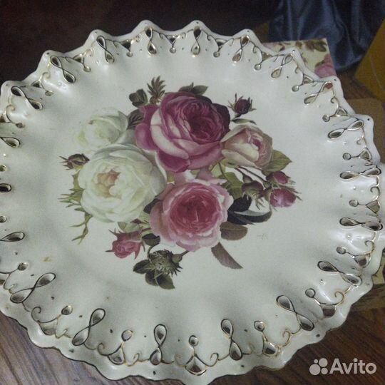 Блюдо для торта на ножке