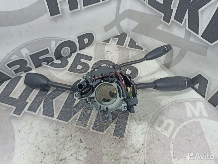 Переключатель подрулевой Mercedes W251