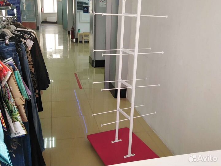 Торговая стойка