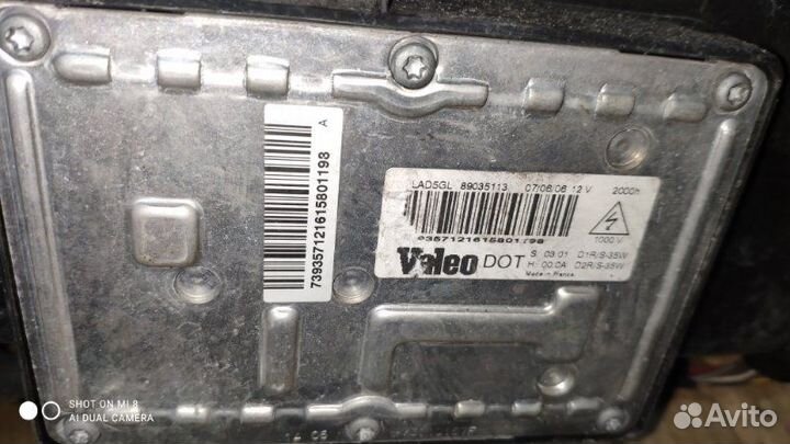 Фара ксеноновая передняя правая Volvo V70 SW 2007