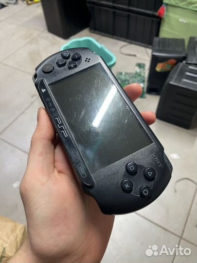 Sony psp e1008