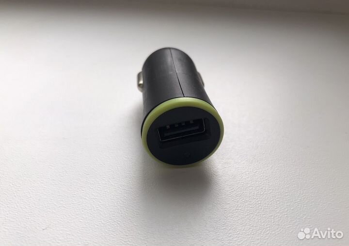 Автомобильное зарядное устройство Belkin