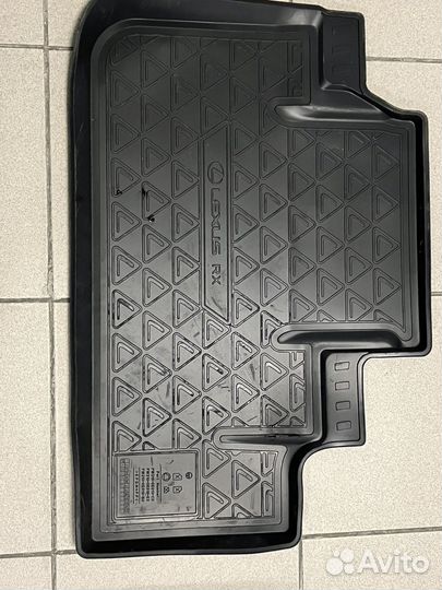 Резиновые коврики к автолесус RX 200