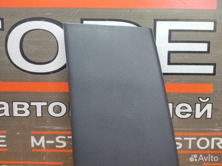 Обшивка стойки левая Audi A6 C6/4F BDW 2008