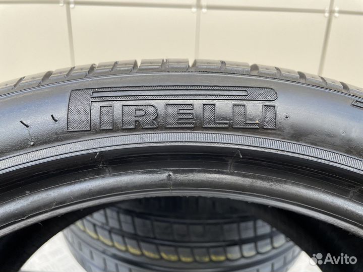 Pirelli P Zero Rosso 285/30 R18