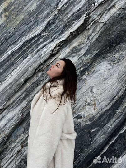 Шуба искуственная длинная