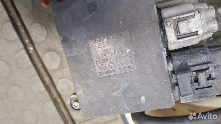 Вентилятор радиатора Lexus RX, 2006