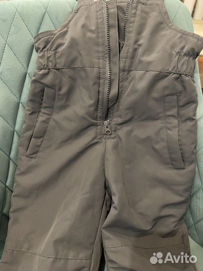 Демисезонный костюм на девочку 104