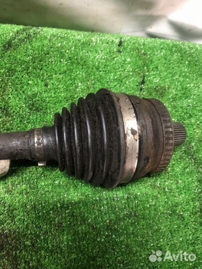 Привод передний правый Volkswagen Passat B5 седан