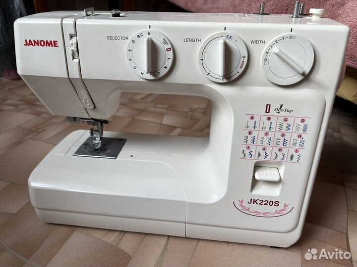 Швейная машина Janome jk220s