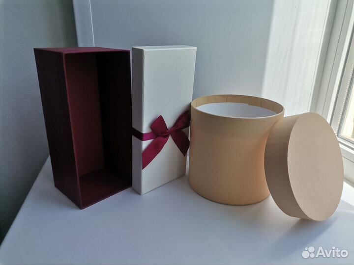 Коробки подарочные новые